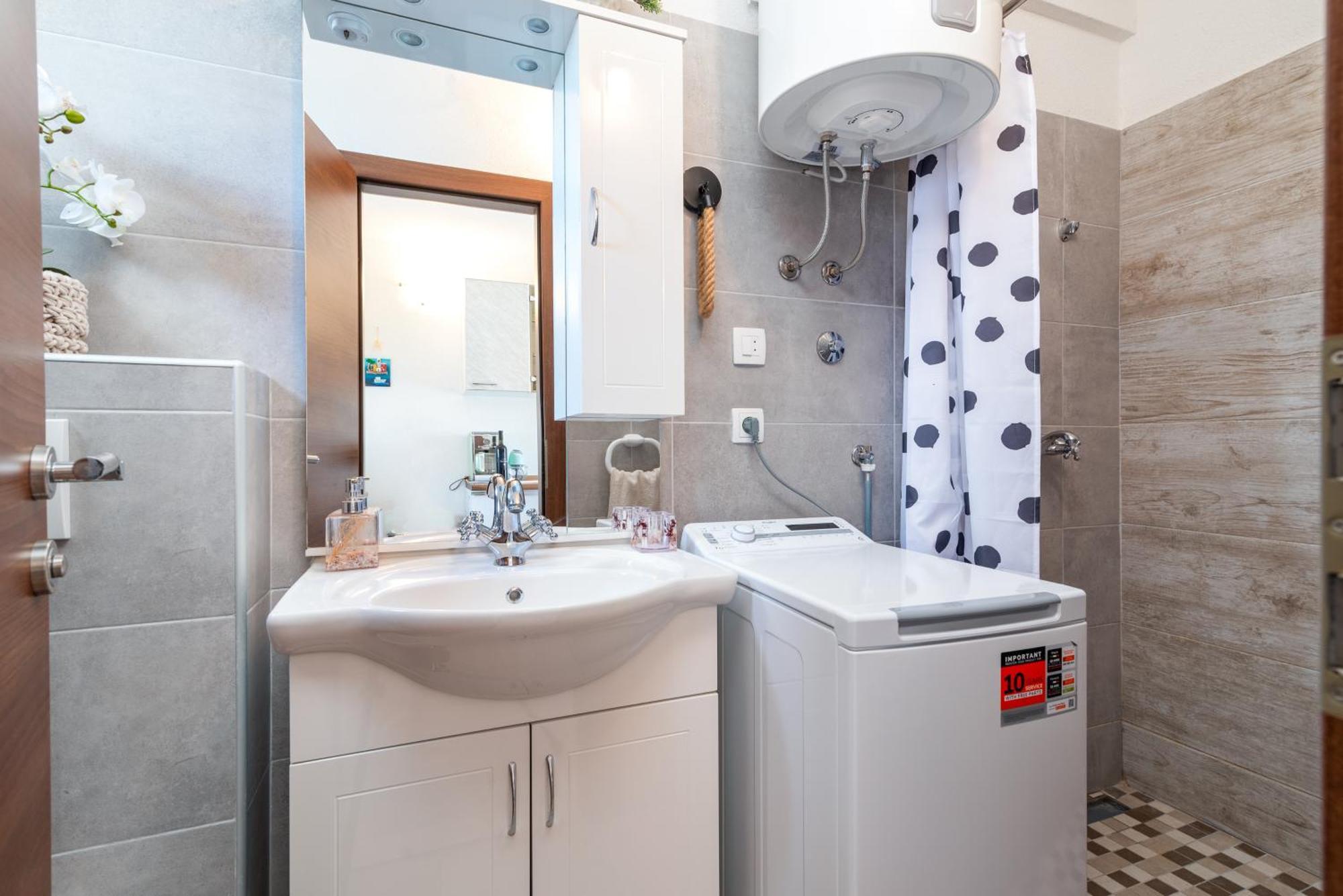 Studio Apartment Dona Трогир Экстерьер фото