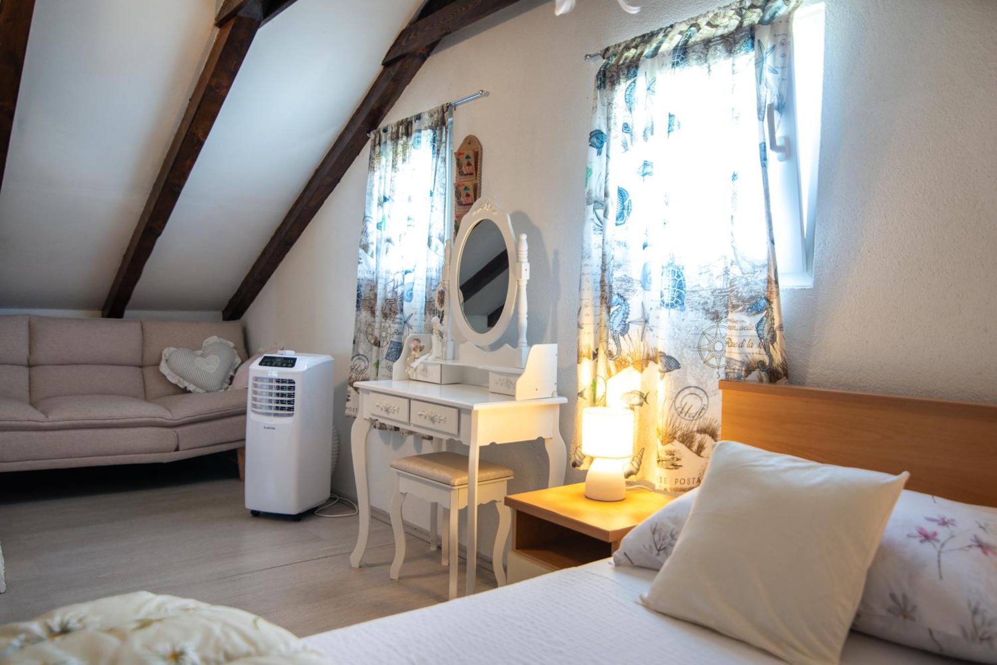 Studio Apartment Dona Трогир Экстерьер фото